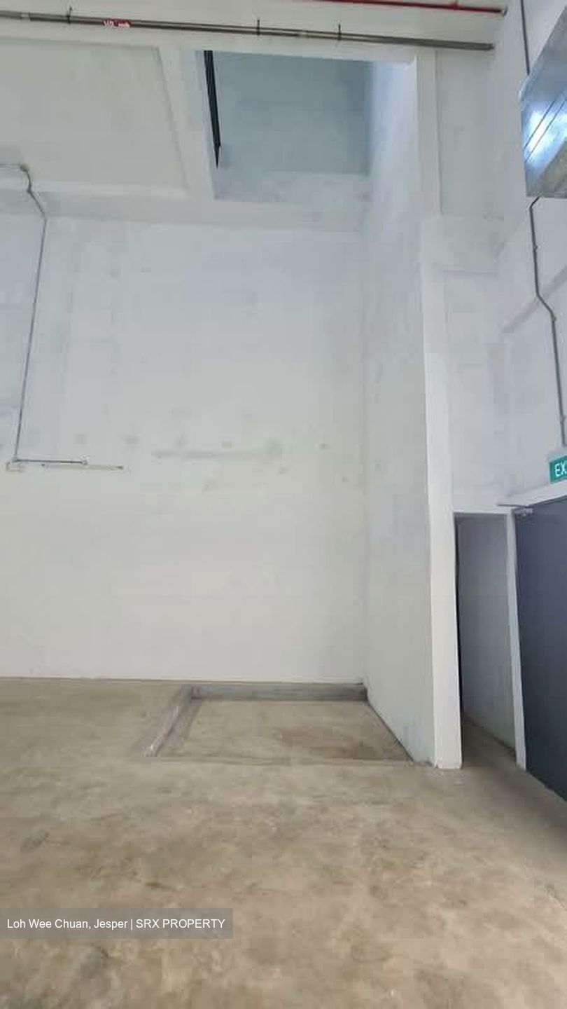 Jalan Lam Huat (D25), Factory #584136721